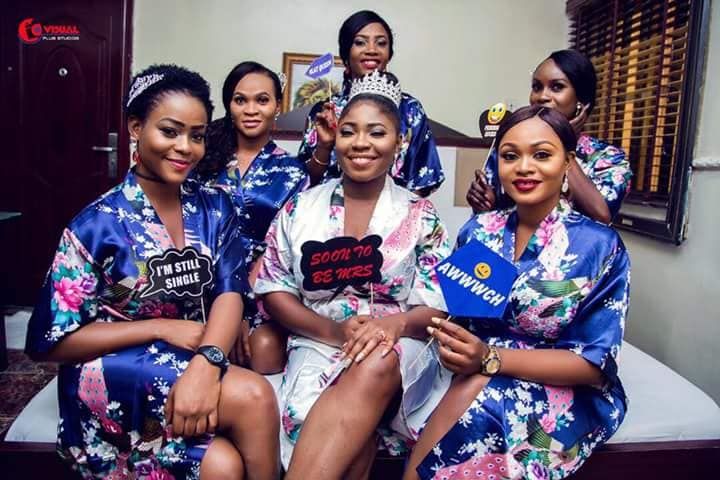 bridal shower pictures and photographer by Visual Plus