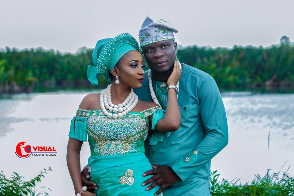 traditional wedding photos in port harcourt rivers state nigeria igbo yoruba hausa efik ibibio annang ijaw itsekiri benin imo abia akwa ibom edo bayelsa enugu ebonyi wedding attires dress trad wedding african wedding photographers in port harcourt nigeria